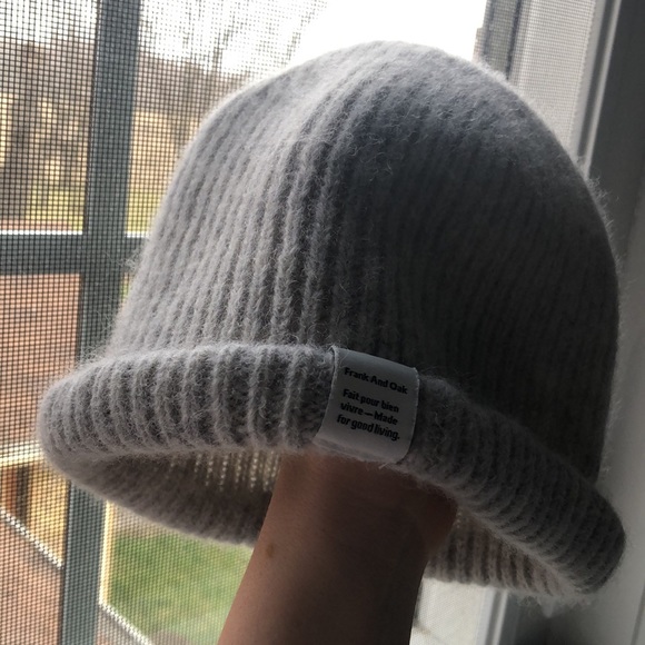 FREE Frank & Oak hat with purchase - Picture 4 of 4